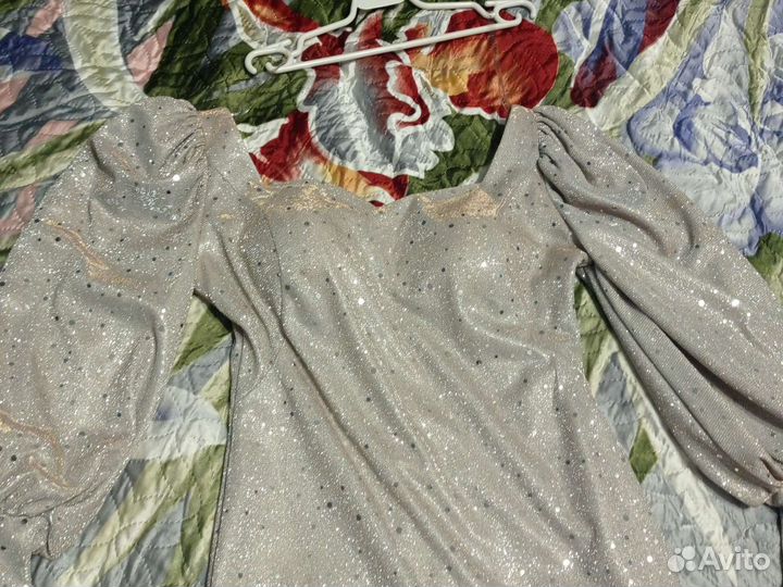 Коктейльное платье 42 44