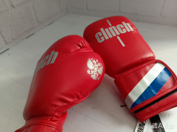 Боксерские перчатки
