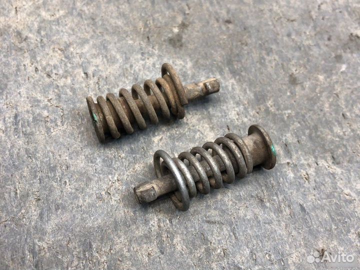 Крепеж ручника левый Bmw X6 2012-2014