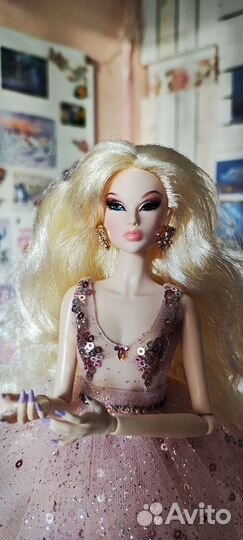 Сирена, Mizi, Мизи