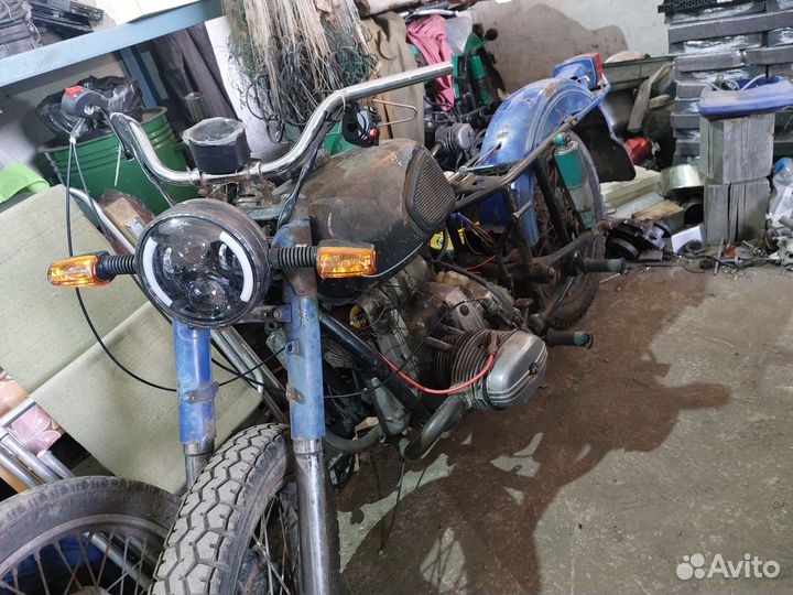 Продам мотоцикл урал