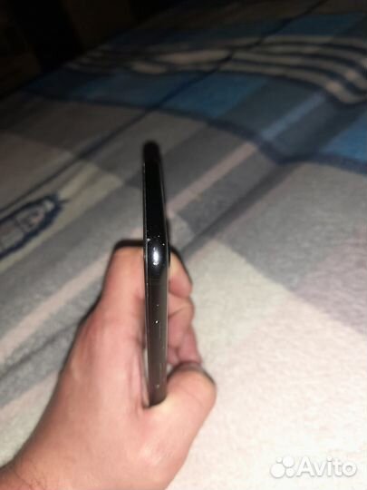 iPhone SE (2020), 64 ГБ