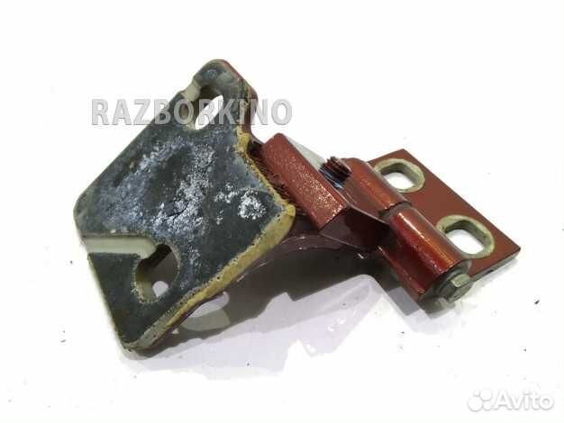 Петля двери передней левой нижняя