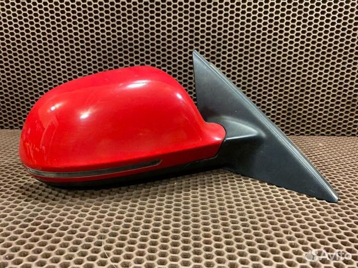 Зеркало правое Audi A4 B8 1.8 CDH TSI 2008