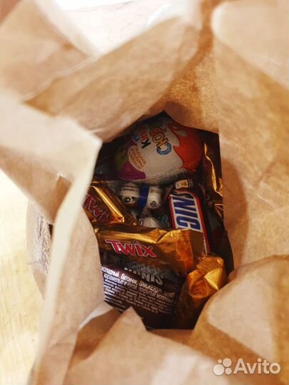 Большой киндер сюрприз шоколадный