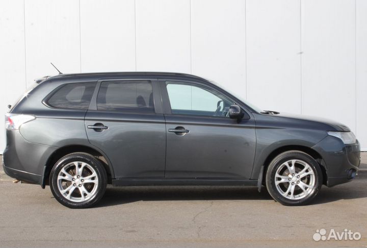 Mitsubishi Outlander 2.4 CVT, 2013, 244 001 км