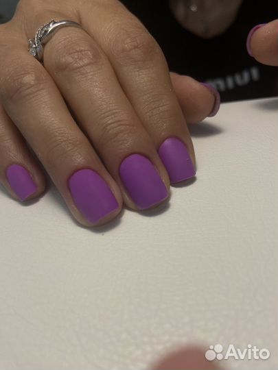 Наращивание ногтей, педикюр, маникюр