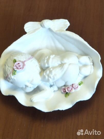 Статуэтка Ангел в ракушке