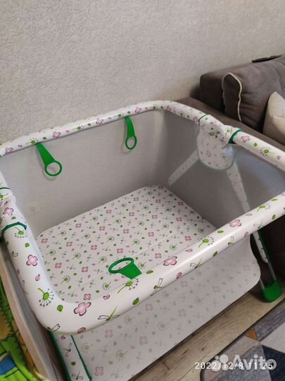 Манеж детский складной