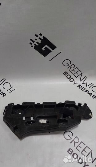 Кронштейн бампера задний правый Porsche Cayenne 3