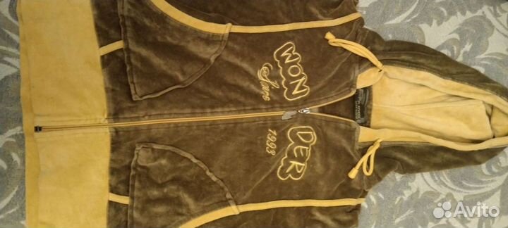 Спортивный костюм новый 3 шт