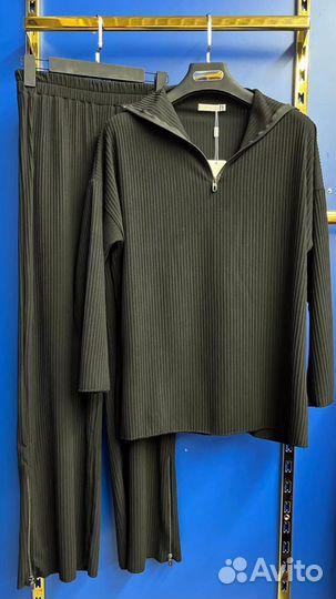 Спортивный костюм женский 46 48 теплый