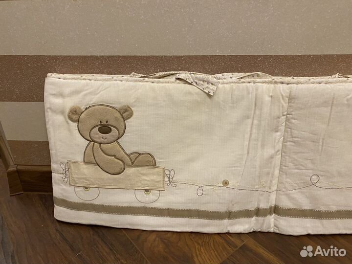 Бортики на кроватку