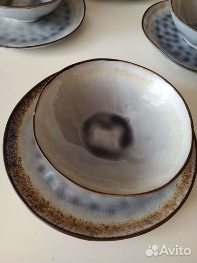 Набор из 8 тарелок новый