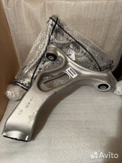 Рычаг нижний Touareg/Q7/Cayenne 7p0407151e