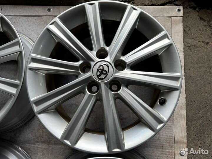 Оригинальные диски R17 5x114.3 Toyota Camry 50