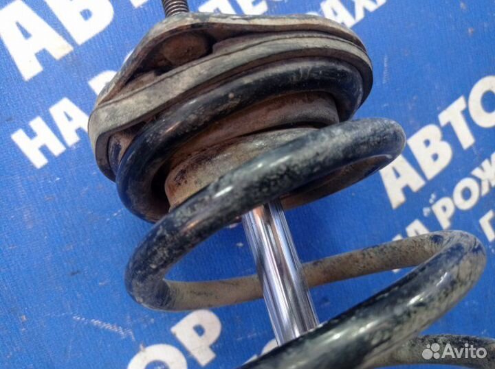 Задняя стойка амортизатора Hyundai Accent седан