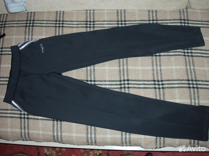 Спортивный костюм для девочки фирмы Bolang (б/у)