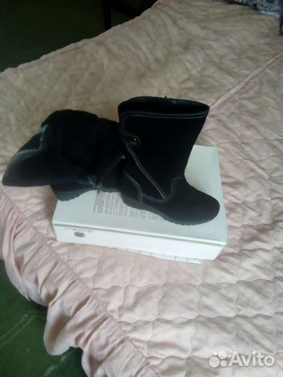 Сапоги женские 37 размер. Новые