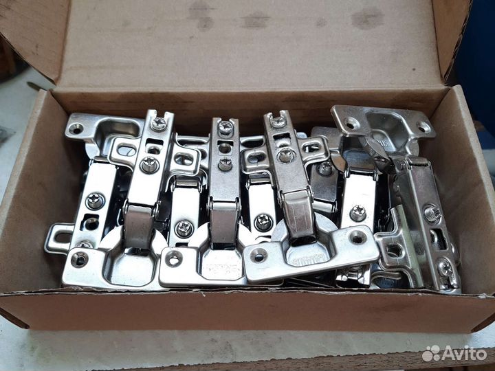 Петли мебельные