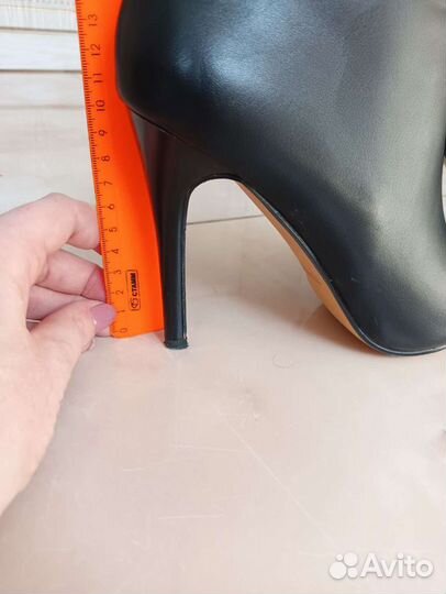 Ботинки женские