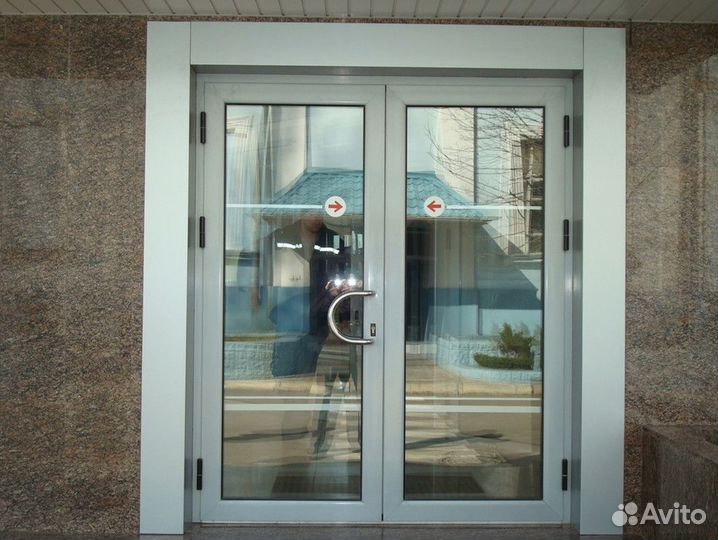 Двери на балкон