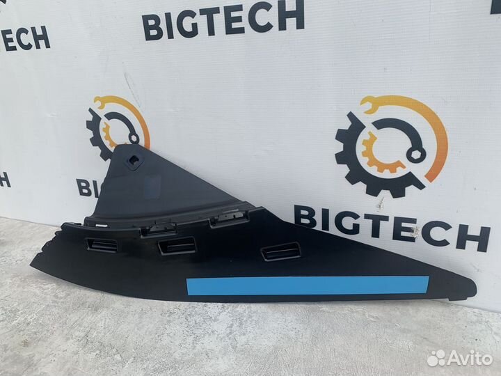 Опорный кронштейн переднего бампера A1188855000