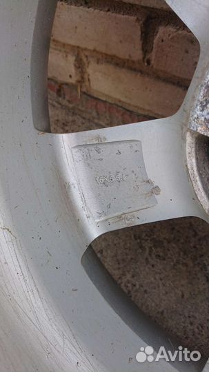 Диски Субару R16