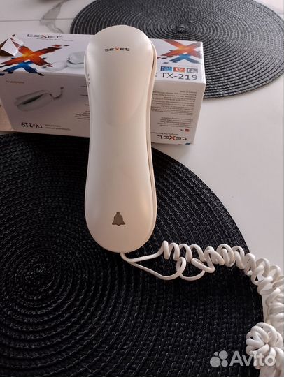 Проводной телефон