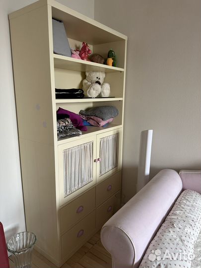 Детская кровать и 2 шкафа