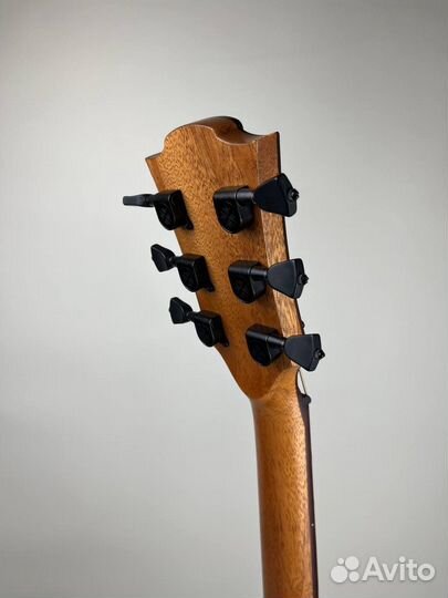 Гитара акустическая LAG T-88D