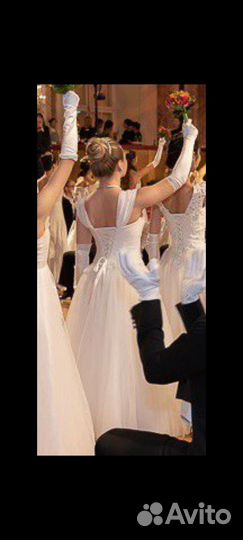 Платье бальное