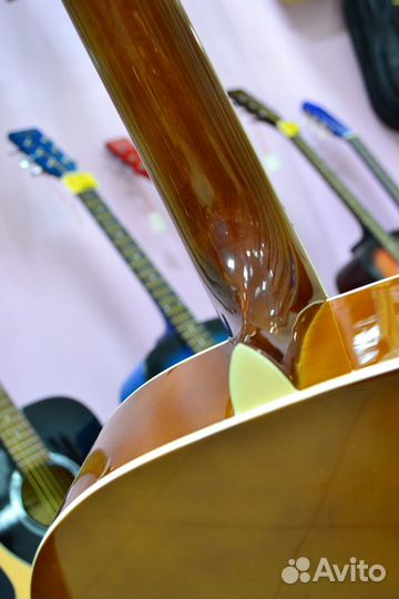 Гитара электроакустическая новая