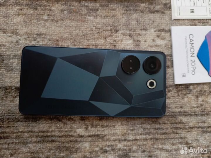TECNO Camon 20 Pro, 8/256 ГБ