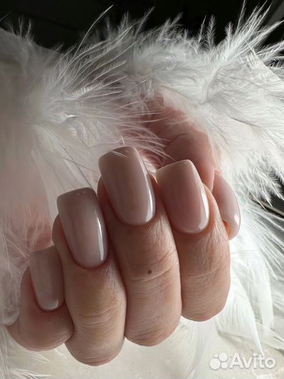 Маникюр, педикюр