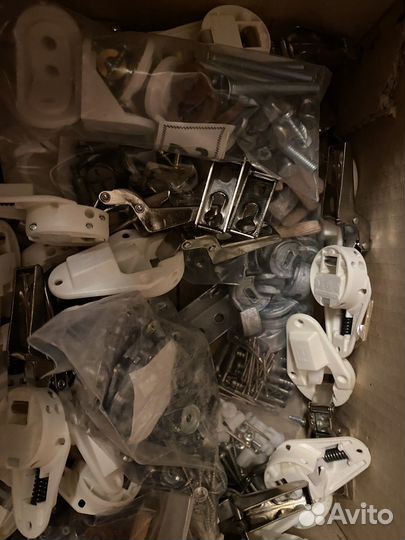 Мебельная фурнитура