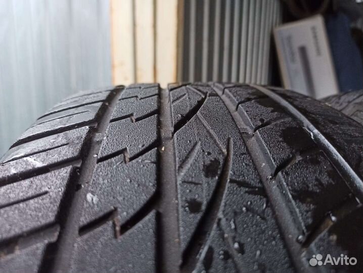 Continental CrossContact UHP 235/60 R18