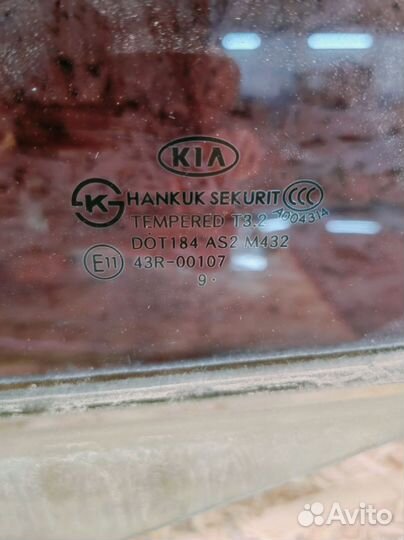 Стекло двери задней левой Kia Cerato