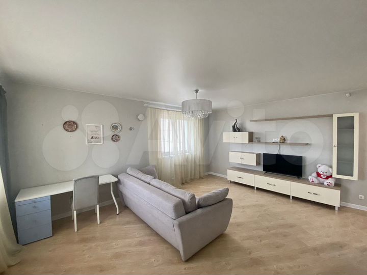 2-к. квартира, 60 м², 7/16 эт.