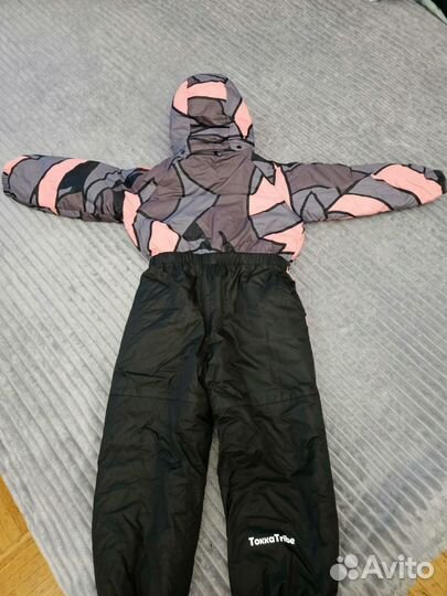 Зимний комбинезон для девочки