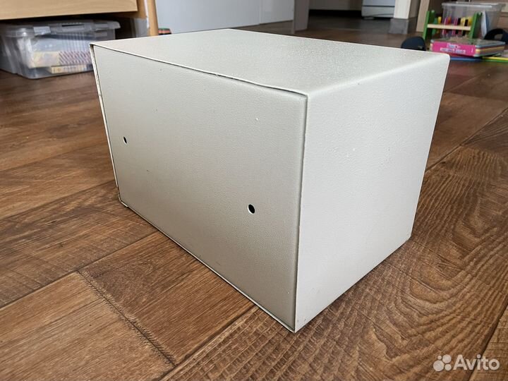 Сейф для денег и документов onix новый