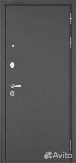 Входная дверь