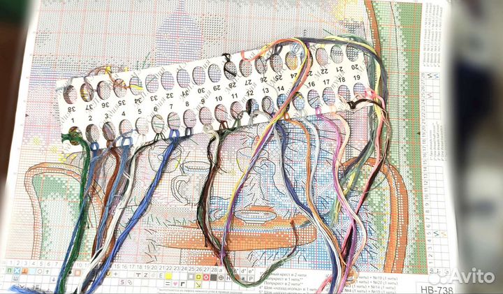 Набор для вышивки (схема + нитки)