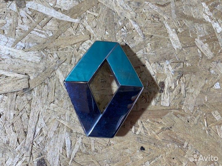 Эмблема крышки багажника Renault Megan Iii хэтчбек