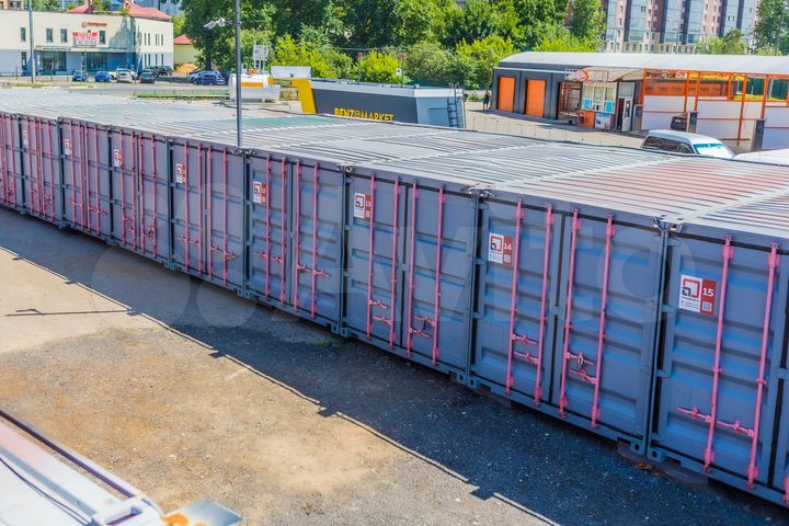 Склад рядом с трассой