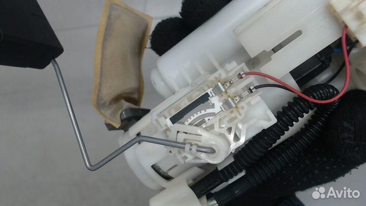 Насос топливный электрический Lexus RX, 2006