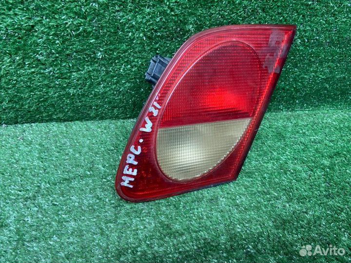 Фонарь задний правый Mercedes-Benz E W210
