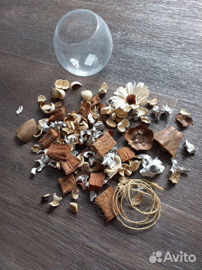 Интерьерные цветы, дерево