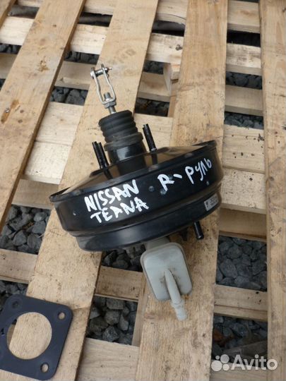 Вакуумный усилитель тормозов Nissan Teana j32