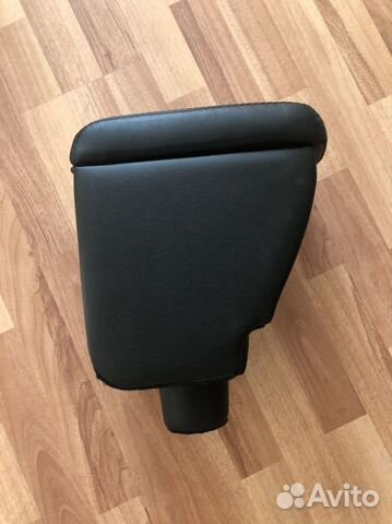 Подлокотник Hyundai Solaris 2/Kia Rio